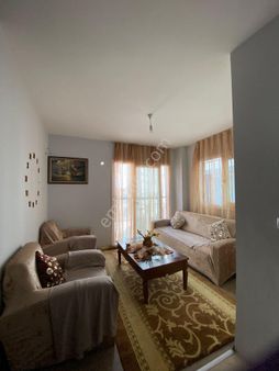 Berrin Nadir'den Beyazevlerde Full Eşyalı Temiz 1+1 Kiralık Daire