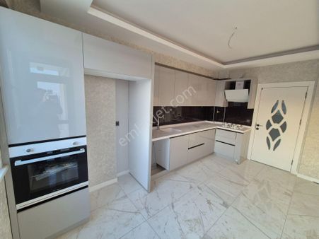 Selahaddin Eyyübi Mah. İşyapar Gayrimenkul'den Satılık 3+1 160m2 Satılık Daire