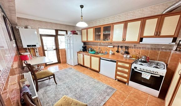 Yayla Zirat Bankası Yakını 6+1 Teraslı Dublex Masrafsız Geniş