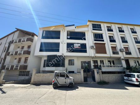 Çerdiğin Mahallesinde Kiralık Sıfır Ayarında 2+1 Daire (merkezi Konumda)