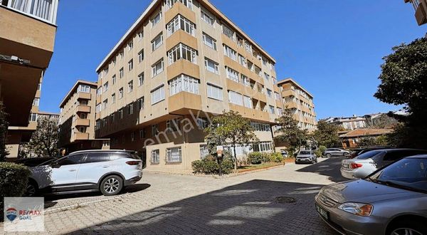 Esatpaşa Fatih Mh Özçiftçi Sitesi 3+1 Net 135 M2 Kiralık Daire