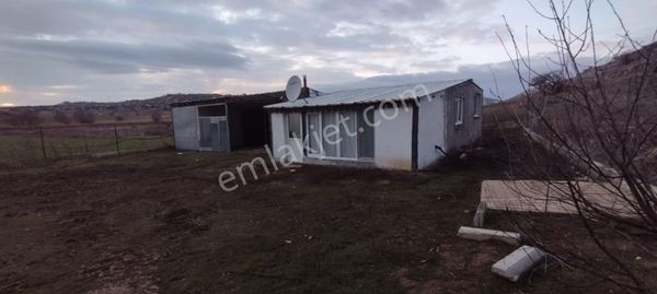 Yeniakçayırda Satılık Tarla İçinde Müstakil Ev ❗
