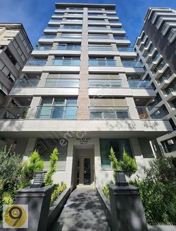 Cadde 9 Dan Bağdata 100 Metre Sıfır Binada 3+1 Ferah 98m2 Net