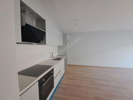 Pendik Çınarderede Kiralık 2+1 Daire