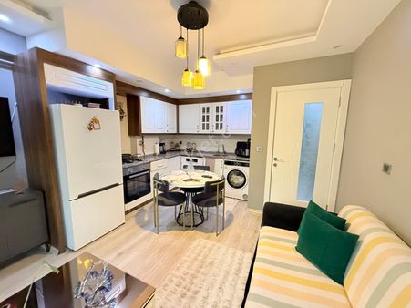 Emlak Center'dan Muradiye Mah Satılık 2+1 Daire