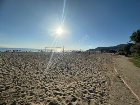 Alanya Saray Mah.kızlarpınarı Cad.eşyalı 2+1 Daire