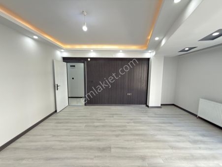 Medetoglu Gayrimenkul'den Gültepe Mah Satılık Yüksek Giriş 2+1 Daire