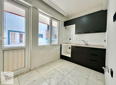 ▒tunaboylu'dan Sarıkız'da 2+1 Ara Kat Ayrı Mutfak Geniş Satılık▒