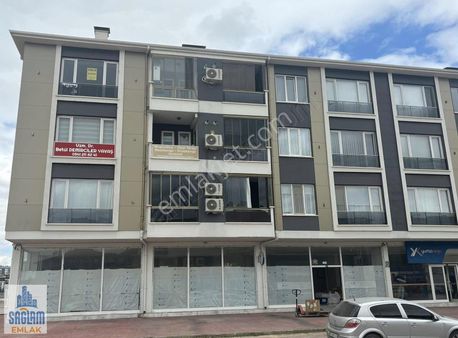 Sağlam Emlaktan Selçukluda Hastane Yakını Kiralık 4+1daire