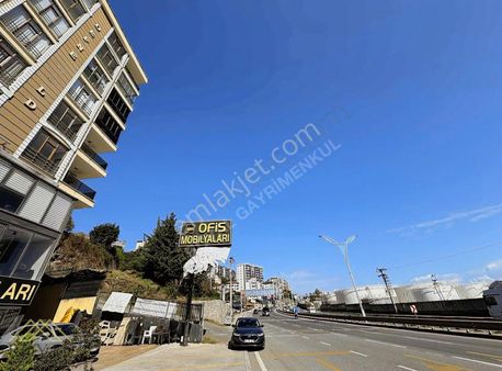 Yalıncak'ta 3+1 Kiralık Deniz Manzaralı Daire