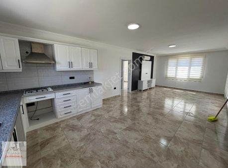 Tuana Garimenkul'den Zeytinalanı'da 2+1 Müstakil Ev