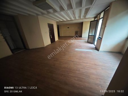 Denizli Altıntop Mahallesi Çınar Meydanında Satılık Arakat 90 M2 Ofis İsyeri