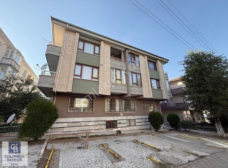 Sokullu Mehmet Paşa 2+1 Giriş Kat Temiz Eşyalı Kiralık Daire