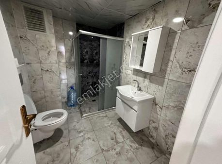 İks Emlaktan Kiralık 2+1 Daire