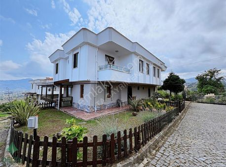 Delta Gayrimenkul'den Ordu Efirli'de Satılık Triplex Villa!