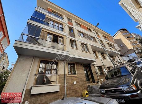 Cadde Üzerinde Otobüs Durakları Üzerinde Full Eşyalı 2+1 Daire