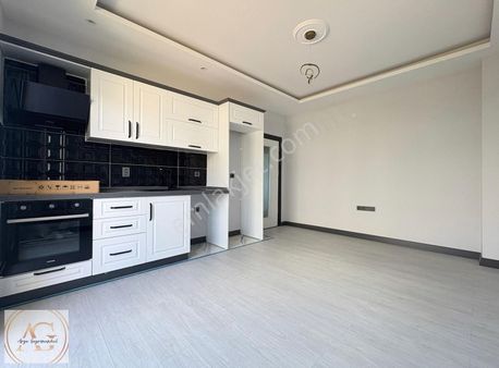 Arya'dan Altınkum Merkez'de Denize 400 Metre Mesafede 1+1 Daire