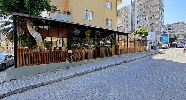 Erdemli Merkez'de İşlek Noktada Yatırımlık Satılık İşyeri