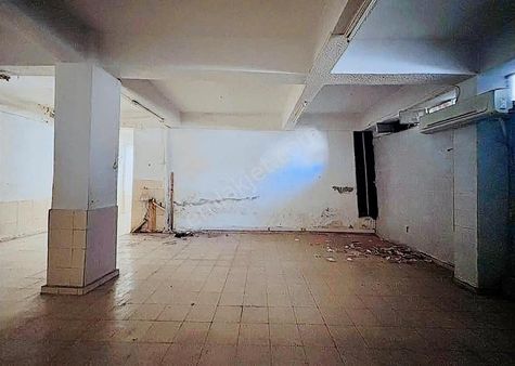 Gölbaş Emlaktan Çarşının Kalbinde Satılık Tarihi Dükkan