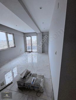 Alan Emlaktan Satılık 1+1 Dire