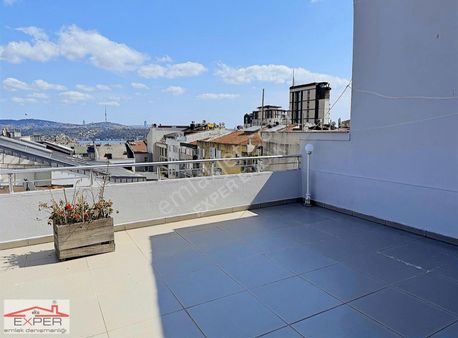 Teşvikiye Caddesi 'ne Çok Yakın Deniz Manzaralı 65m2 2+1 + 55m2