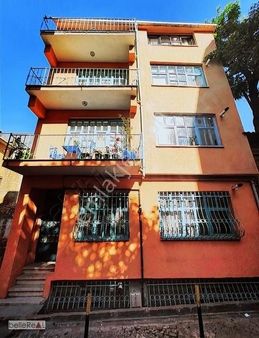 Centrally Located Fully Furnished Apartment