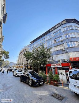 Aksaray Metro Durağında Kiralık Daire