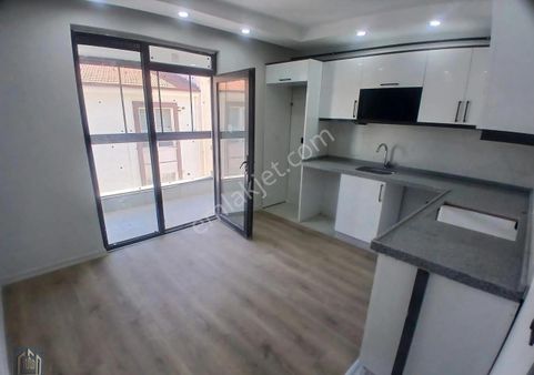 Şirintepe Mahallesi'nde Lüks Geniş 3+1 Sıfır Satılık Daire