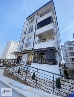 Eşyalı, Kiracılı, Cam Balkonlu, Yatırımlık Fırsat Daire