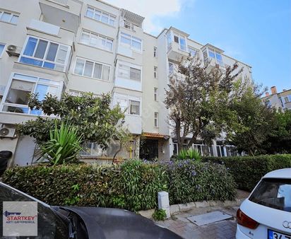 Bostanlı Emlak Bankası Bloklarında 3+1 Kiralık Daire