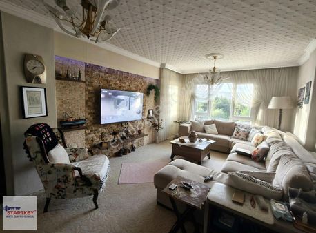 Buca Şirinyer De Full Tadilatlı Manzaralı 3+1 Fırsat Daire