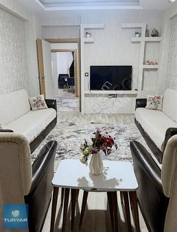 Geniş Ferah Daire Lüks Site 50'lik Yol