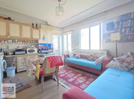 Süper Konumda Havuzlu 2. Kat 2+1 Daire