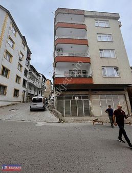 Sakarya Mahallesin'de 80 M² Satılık İşeri