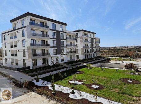 Fa Özbir'den Tepede Site İçerisinde Havuzlu Lüx 2+1 Daire..!