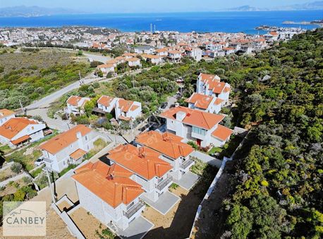 Datça İskele Mh'de Deniz Manzaralı Tam Donanımlı Sıfır 4+1 Villa