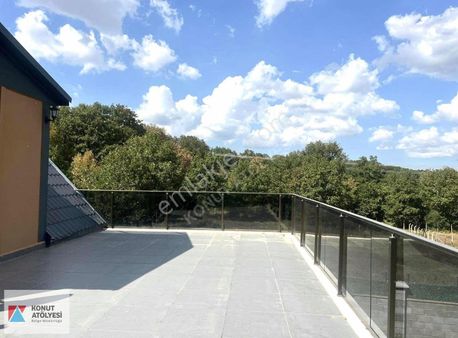 Cumaköyde Yaz Kış Tatil Modunda Lüks Yaşam Sunan Satılık Villa