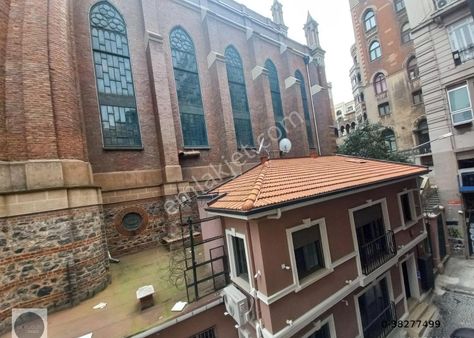 Erkutun'dan, İstiklal Cd. Paraleli, Galatasaray L. İle St. Antuan Kilisesi Arasında Kiralık Daireler