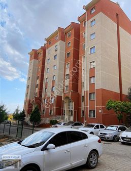 Benek Emlak Seyrantepe 2+1 Eşyalı Kiralık Daire