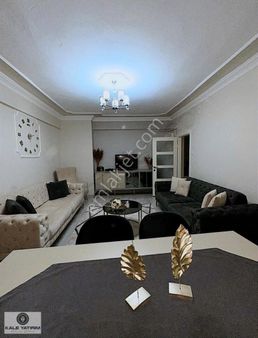 Kaleden Muradiyede Merkezi Konumda 136m² 3+1 İçi Yapılı Satılık