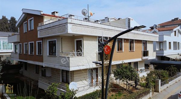 Sahil Mahallesin'de Müstakil Tadında Teraslı 3+1 Dubleks Daire