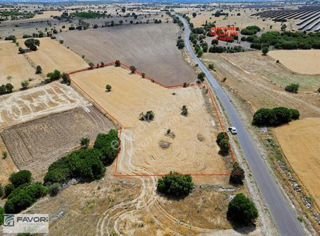 Favori'den Kışla'da Altın Değerinde Asfalt Cephe Arazi (1)