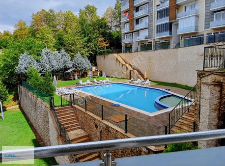 Başiskele Aydınkentte My Hause Sitesinde Eşyalı Kiralık 1+1dire