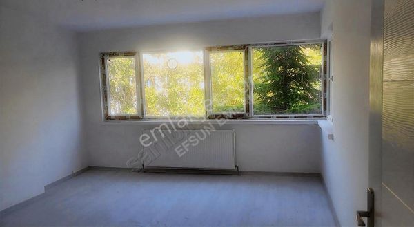 Maltepe'de Yenilenmiş 2+1 Katta