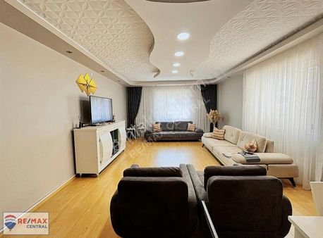 Remax Centralden Mevlanada Geniş Gösterişli Arakat 3+1