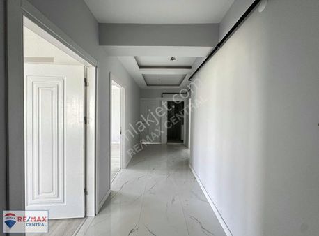 Remax Centralden Kılavuzda Satılık 3+1