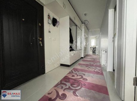 Remax Central'dan Kılavuz'da Cadde Üzerinde Satılık 3+1 Daire