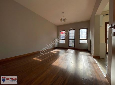 Remax Central'dan Danişmentgazi 1. Etap Toki'de Kiralık 2+1