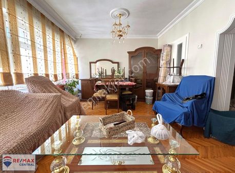 Remax Central'dan İstasyon Caddesi Bölgesinde Arakat 2+1 Daire