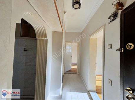 Remax Centralden Bayan Öğrenciye Bekara Kiralık 2+1